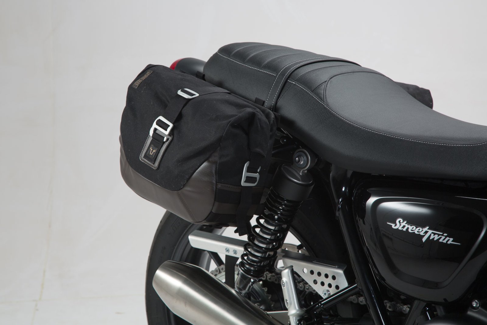 Legend Gear side bag system LC Triumph Street Twin (16) / Cup (16