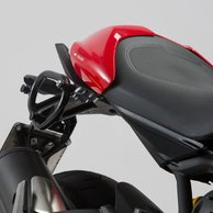 nosič SLC pravý pro Ducati Monster821/1200 pro LC1/LC2