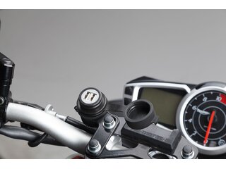 zásuvka 2x USB 2000mA,12 V zásuvka 2x USB 2000mA,12 V