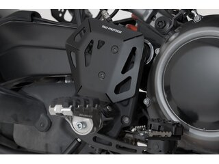 kryt brzdového válce Harley-Davidson Pan America (21-).