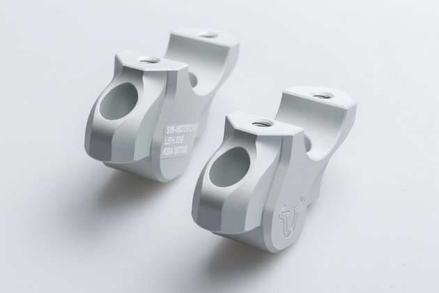 zvýšení řídítek + 32 nahoru,25 mm dozadu  R1200GS (12-18), R1250GS /Adv.(18-). stříbrné