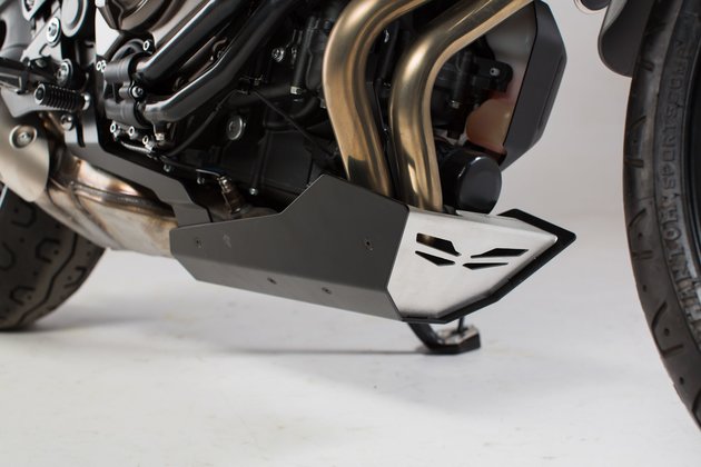 Přední spoiler Černá/Stříbrná. MT07/ MT07 Tracer, XSR700 (15-).