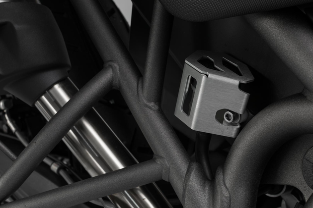 kryt brzdové nádobky Triumph 800/XC