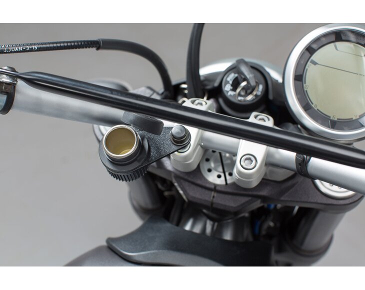 ema_00_107_12400_1_xl.jpg ema_00_107_12400_1_xl.jpg