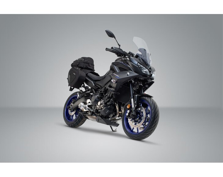 sct_06_174_20200_1_xl.jpg sct_06_174_20200_1_xl.jpg