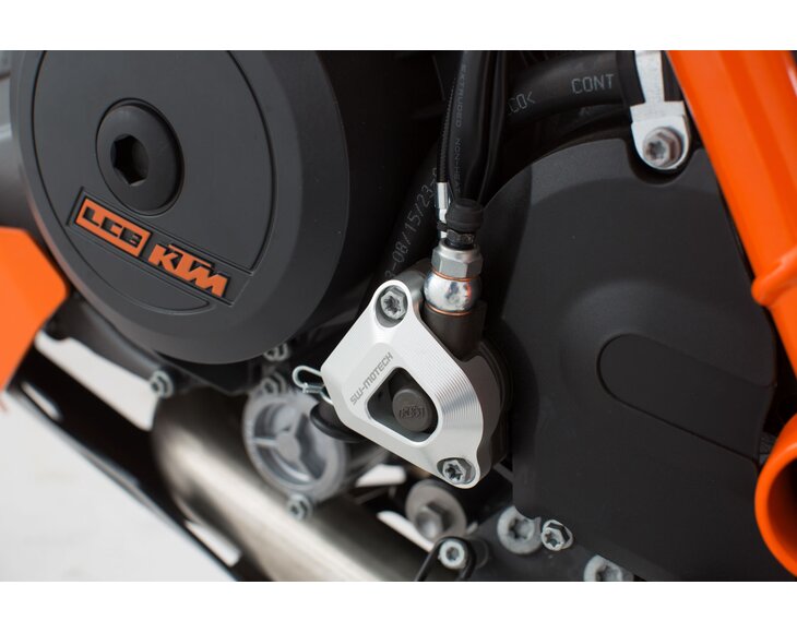 sct_04_174_20000_2_xl.jpg sct_04_174_20000_2_xl.jpg