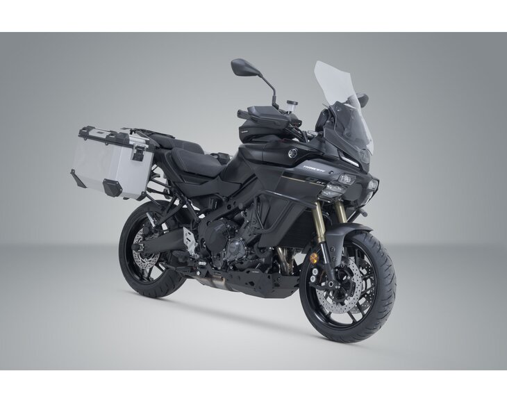 kft_06_597_70100_s_2_xl.jpg kft_06_597_70100_s_2_xl.jpg